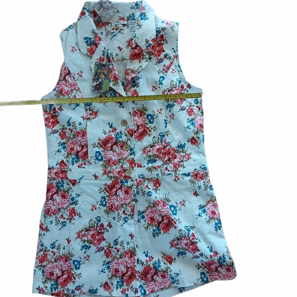 Miss Me Floral sleeveless butron front romper XS - Picture 6 of 8
